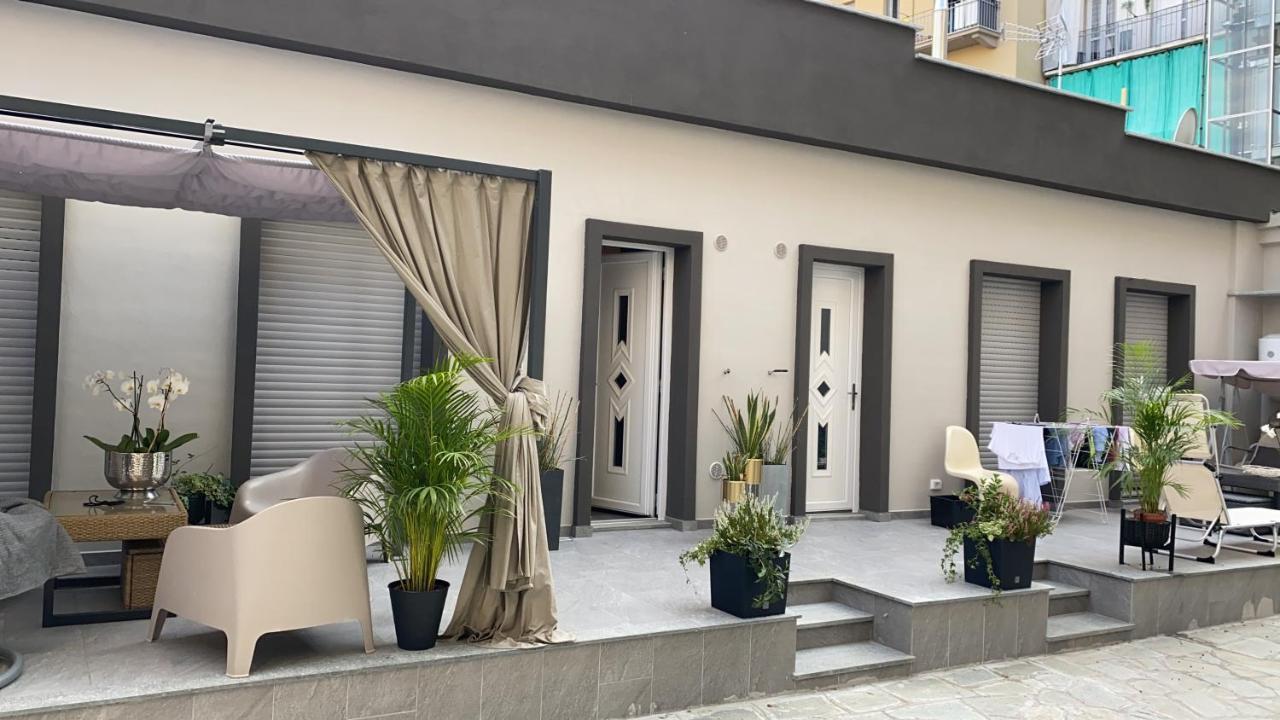 Decoluxe !Apartamento Con 1 Camera Da Letto , In Zona San Paolo , Via Martiniana 토리노 외부 사진