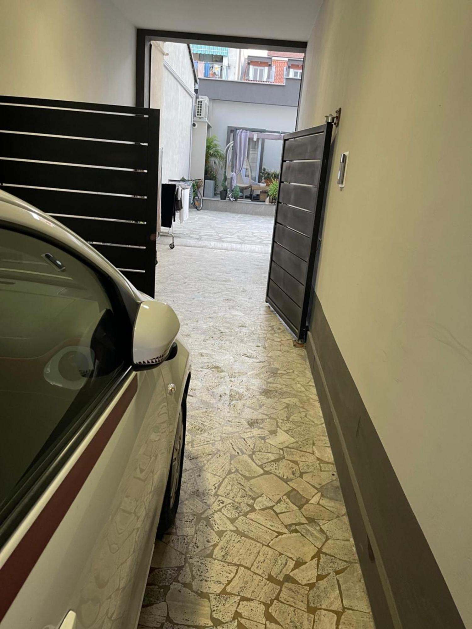 Decoluxe !Apartamento Con 1 Camera Da Letto , In Zona San Paolo , Via Martiniana 토리노 외부 사진